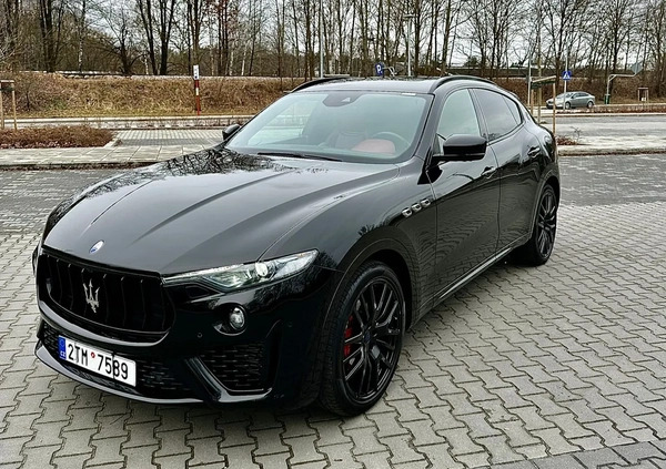 Maserati Levante cena 234900 przebieg: 50000, rok produkcji 2019 z Warszawa małe 379